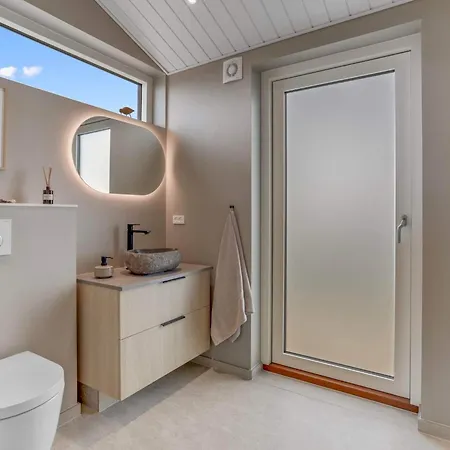 4 Star In